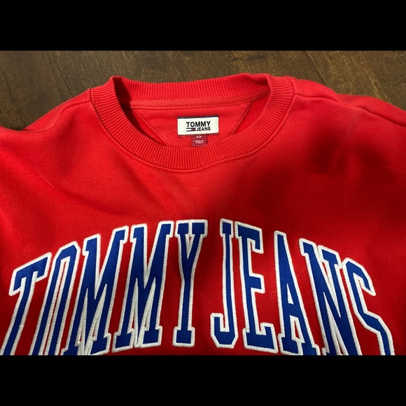 Tommy Hilfger Crew Neck - Picture 3 of 3